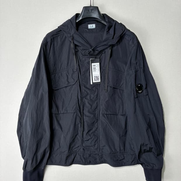 CP컴퍼니 크롬R 후드 렌즈 바람막이 자켓 네이비 L사이즈