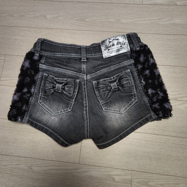 2월까지 리본 퍼반바지 갸루 오네갸루