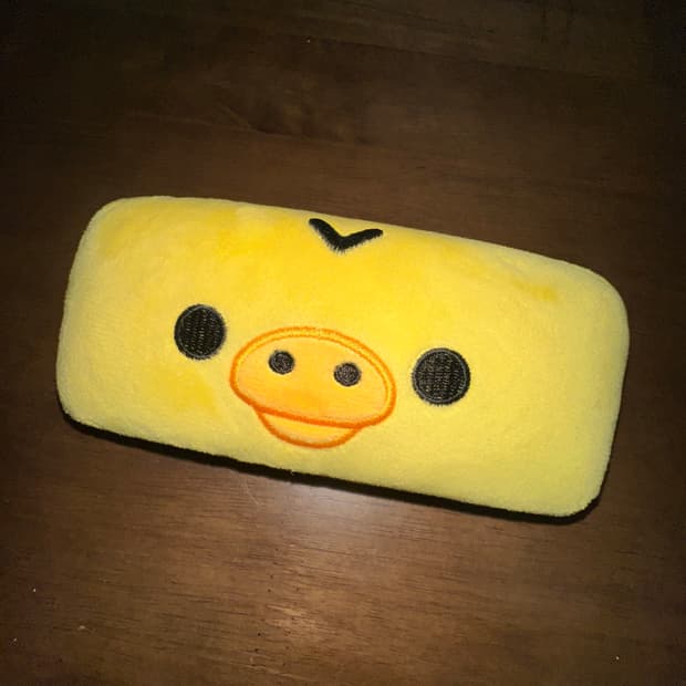 키이로이토리 리락쿠마 안경케이스