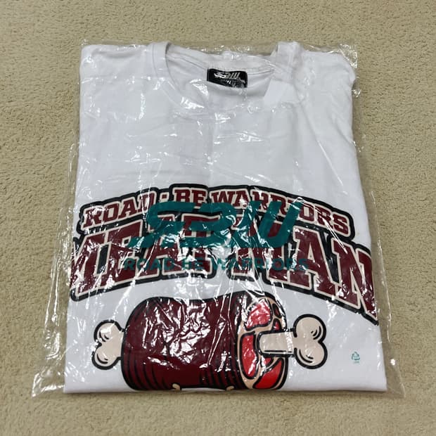 RBW 고기남자 콜라보 오버핏 티셔츠 화이트