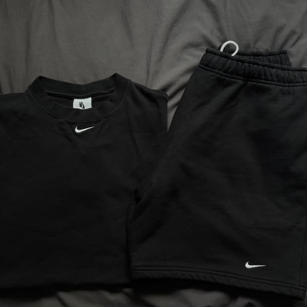 나이키NRG 솔로스우시 반팔 반바지 셋업 M