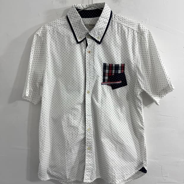 dot pocket shirt