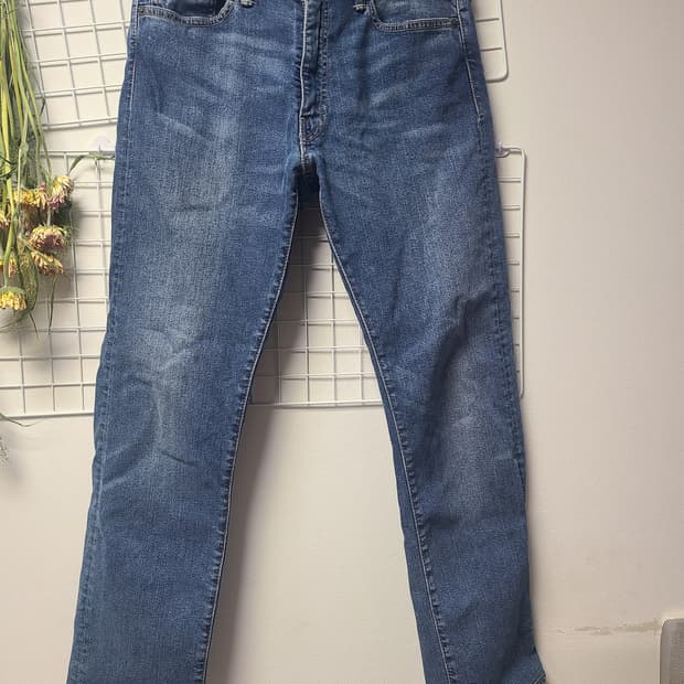 리바이스 513 (슬림 스트레이트)