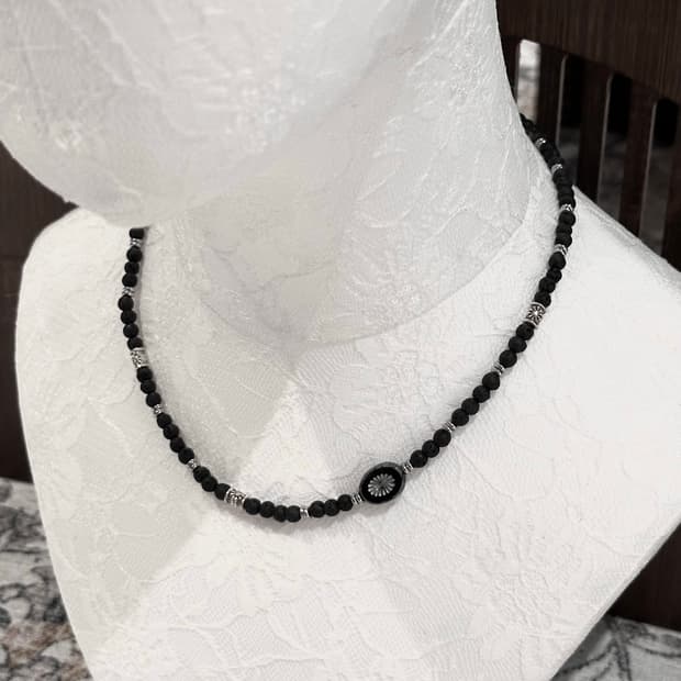 [MUSIM] HANDMADE NECKLACE