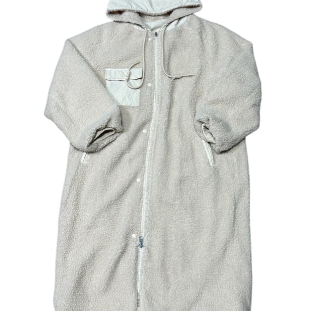 (바배) 베이지 뽀글이 리버시블 후드 롱 집업점퍼