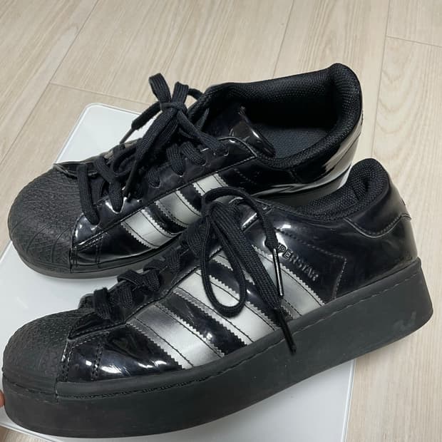 아디다스 슈퍼스타 250