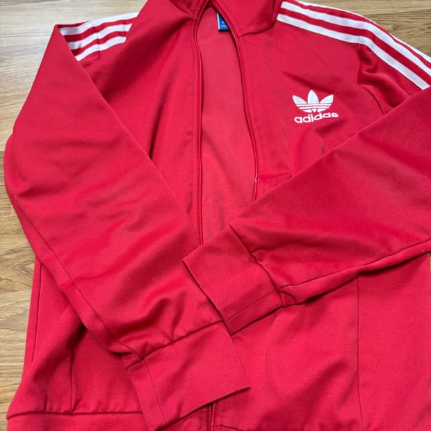 아디다스 져지 레드