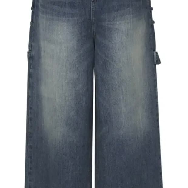 카미엔 디렉터진 3사이즈 판매합니다!