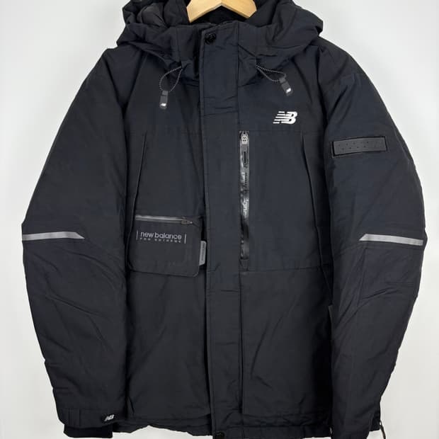 뉴발란스 패트롤 구스다운 블랙 패딩