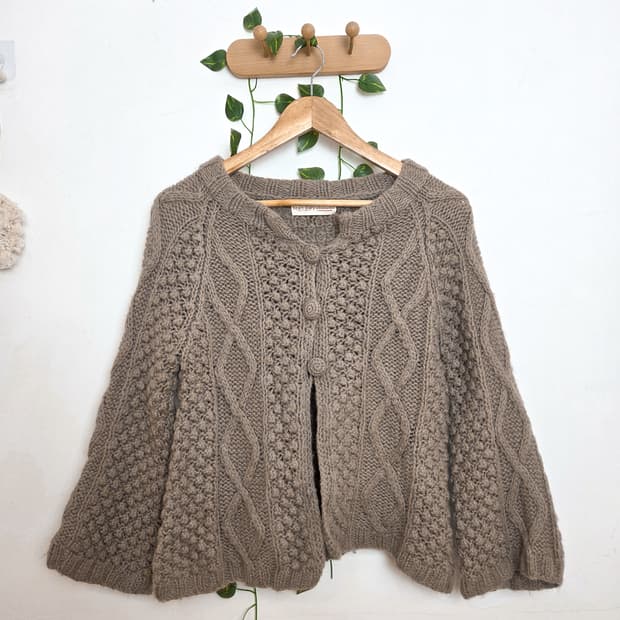 코지 쓰리 버튼 울 가디건