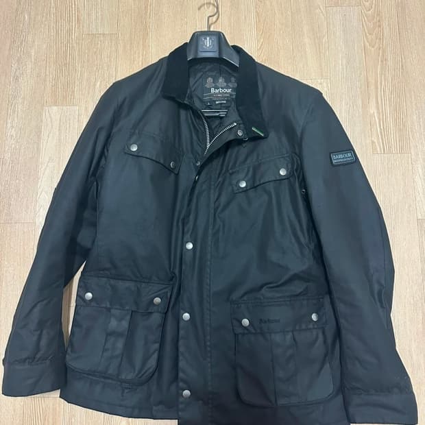 바버 인터네셔널 듀크 왁스 자켓 블랙 L