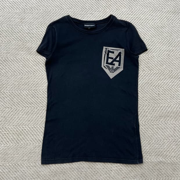 엠포리오 아르마니 포켓 반팔티 r3501