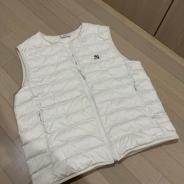 MLB 뉴욕양키스 구스 경량 패딩조끼 XL(105)
