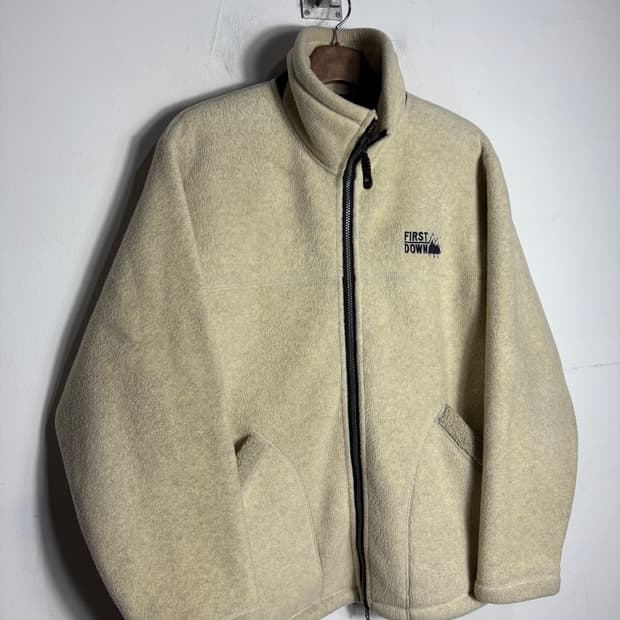 First dawn 퍼스트 다운 후리스 자켓