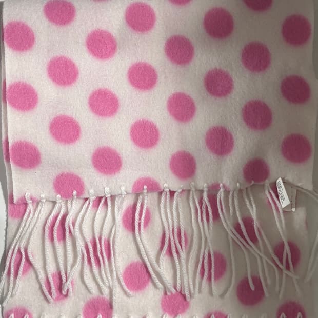 다이소 핑크 도트 빈티지 머플러 