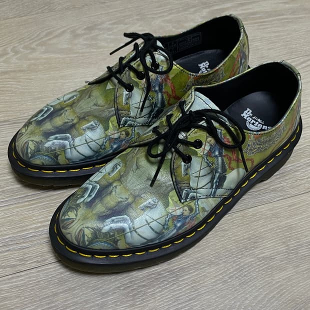 닥터마틴 한정판 1461 3홀 성 조지와 용 UK5