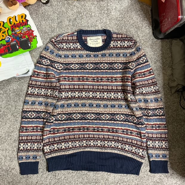 아베크롬비 페어아일 니트
