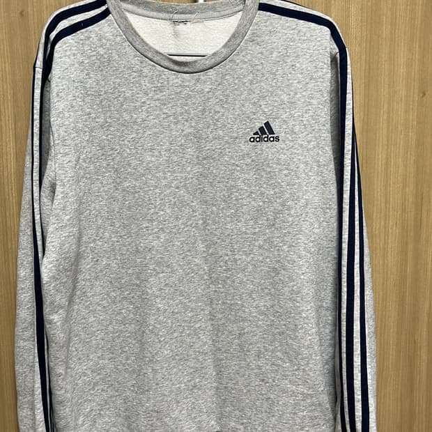 아디다스 맨투맨