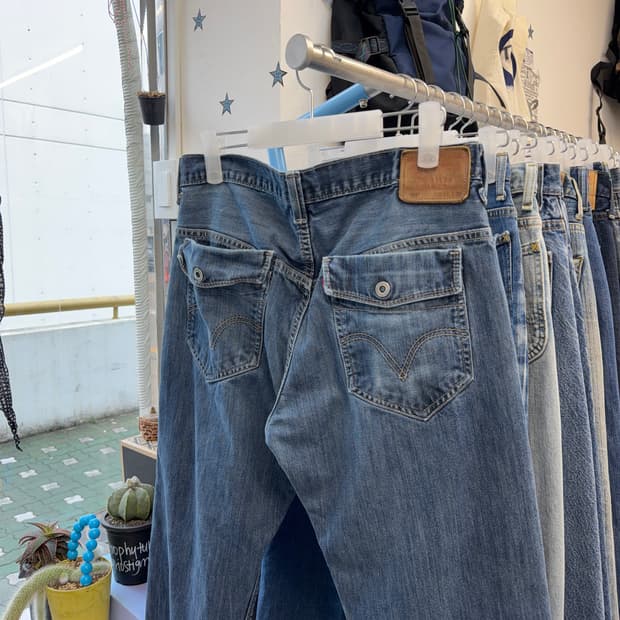 Levi’s 569 (34X32)