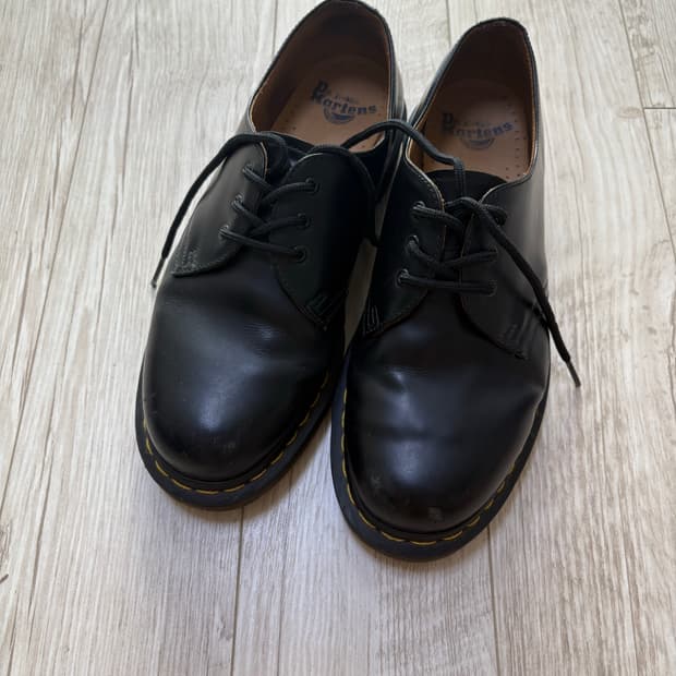 닥터마틴 1461 3홀 스무스 270