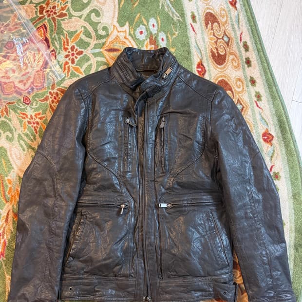 지오지아 가죽자켓