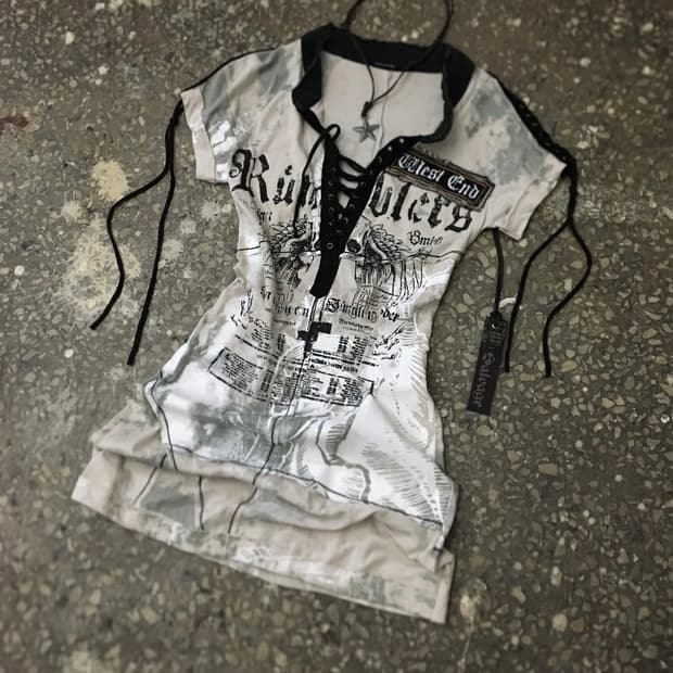 Salvage Rope Detail Lettering Top