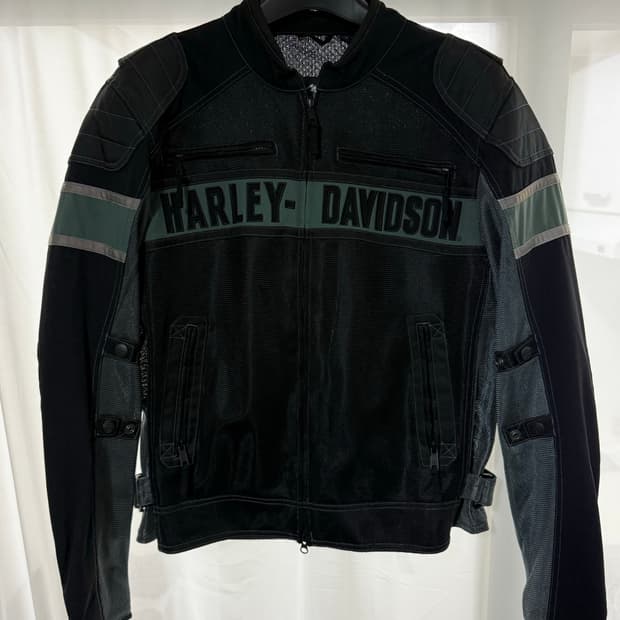 할리 자켓