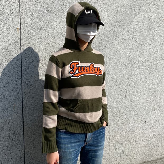 🧶 'Funky' 스트라이프 후드 니트