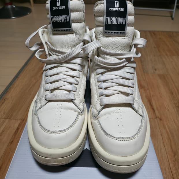 릭오웬스 컨버스 터보웨폰 (에그렛) 270 판매 합니다.