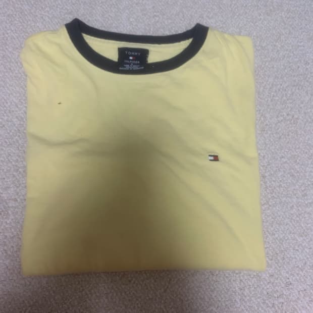 타미힐피거 라이트 옐로우 라운드 긴팔티셔츠 100