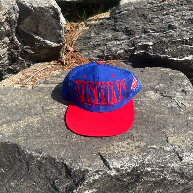 vintage nba detroit pistons 7logo cap