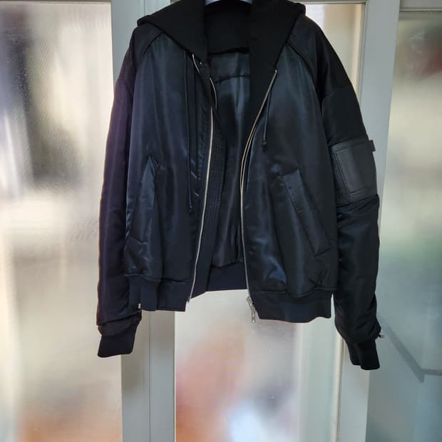 23FW 준지 후드 마원(ma-1) 48사이즈