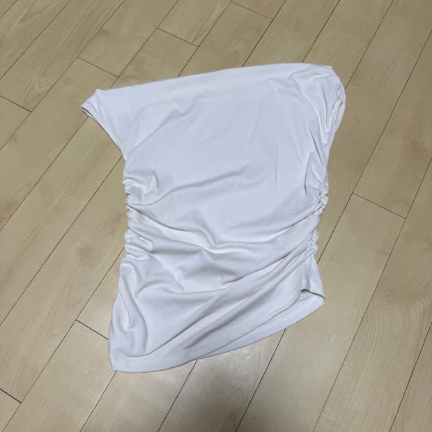 샵사이다 오프숄더 티