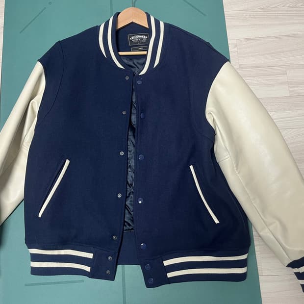 프리즘웍스 울 스타디움 자켓 Size L