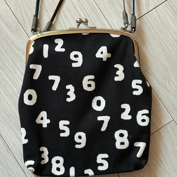 소우소우 가방 새상품급