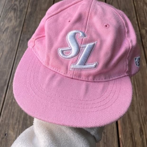 핑크색 SL 볼캡 모자