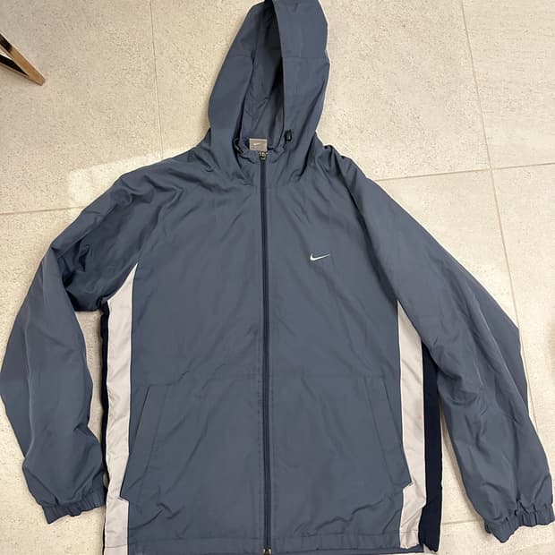 나이키 바람막이 100