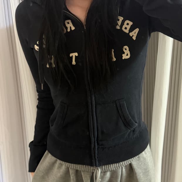 아베크롬비 블랙 후드집업 xs