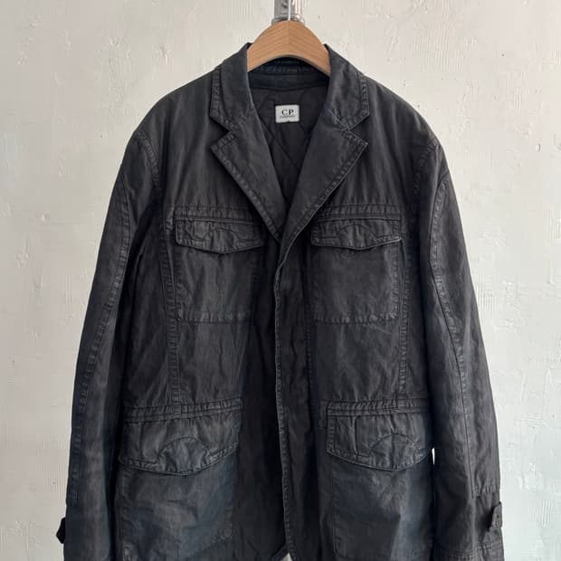 C.P. Company 씨피컴퍼니 블랙 컬러 가먼트다잉 버튼 자켓