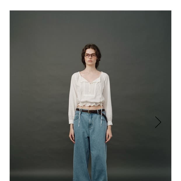 더바넷 플레티브 블라우스