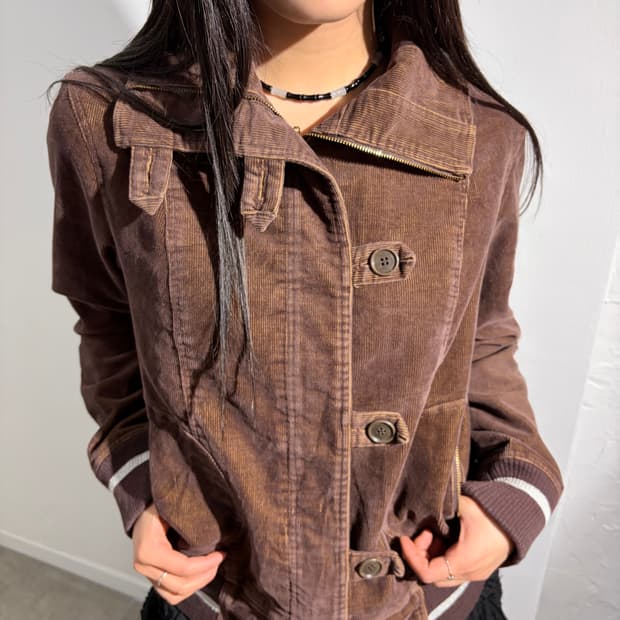 Enrico Coveri 브라운 코듀로이 단추 집업 자켓