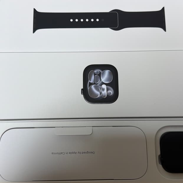 애플워치11 셀룰러 AL 42mm 블랙 스포츠밴드L