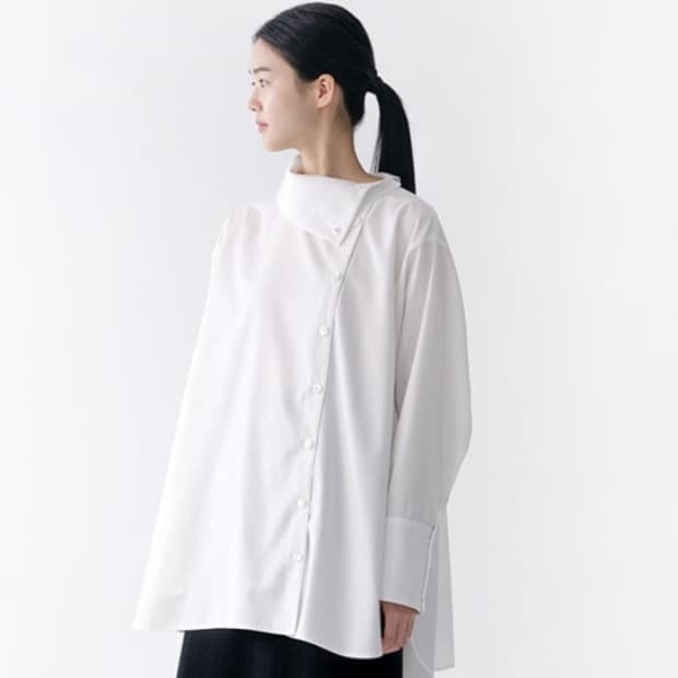 유노이아 sideways collar shirt 화이트