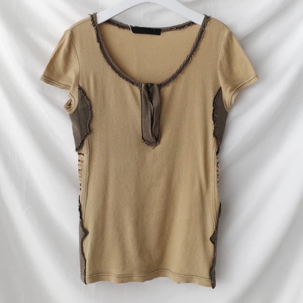 luxxm) grunge half T 