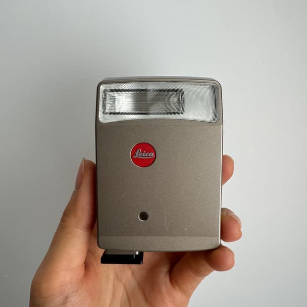 라이카 cf 플래시 (미니룩스 줌)