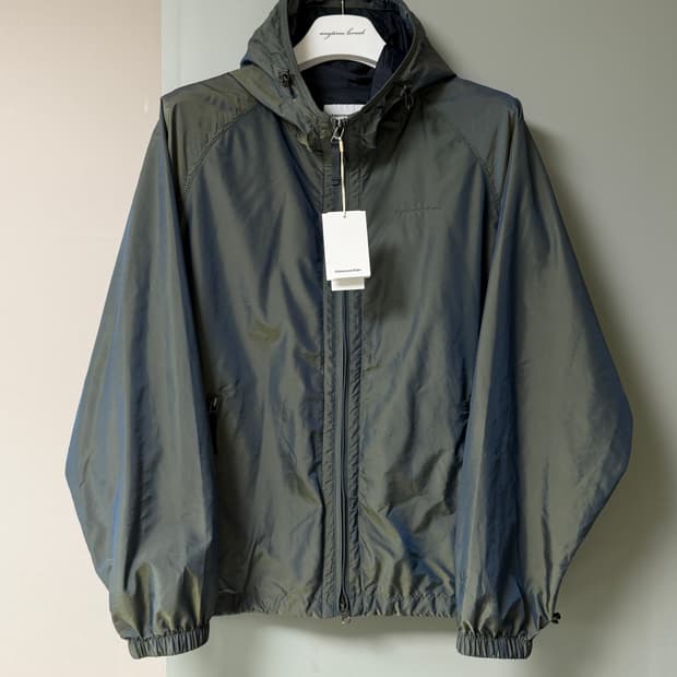 (새상품) 디스이즈네버댓 - SP-Logo Windbreaker