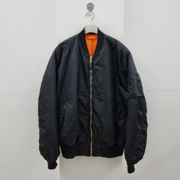 ALPHA INDUSTRIES 알파인더스트리