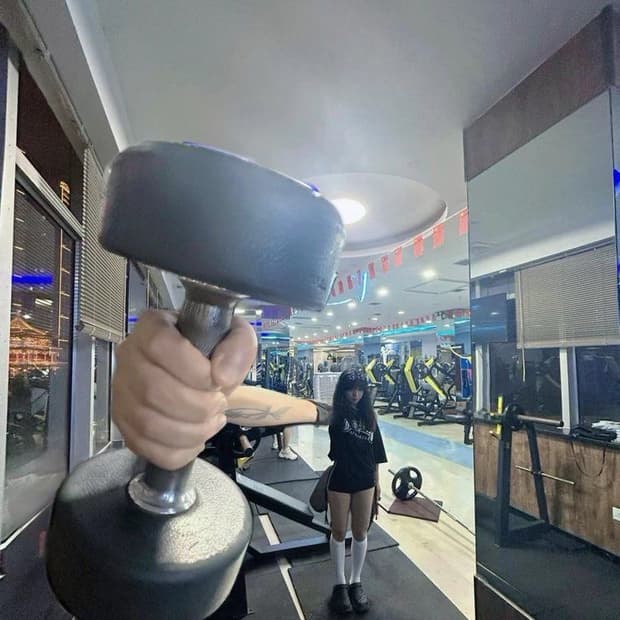 (새상품) [M] mertra 글라이드 조거 팬츠