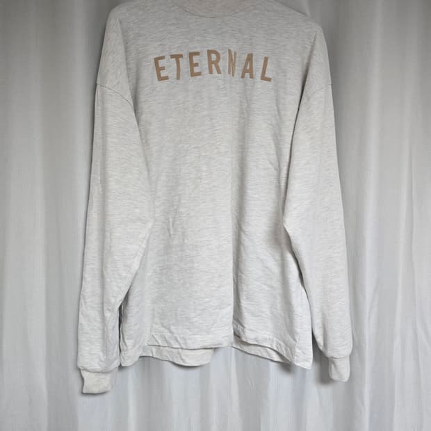 피어오브갓 오트밀 이터널 로고 롱슬리브