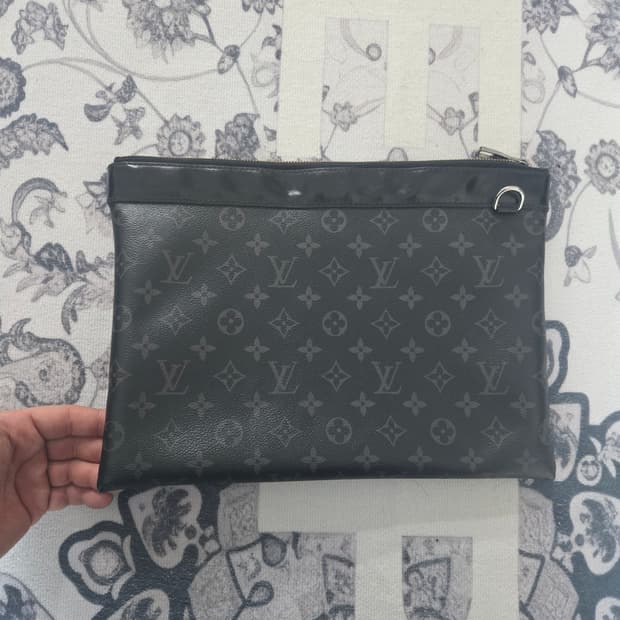 정품 루이비통 클러치